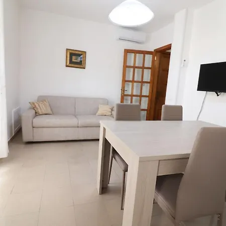 Casa Ambra In بيت للعطل